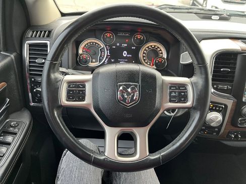 Used 2017 RAM 1500 Laramie image 17