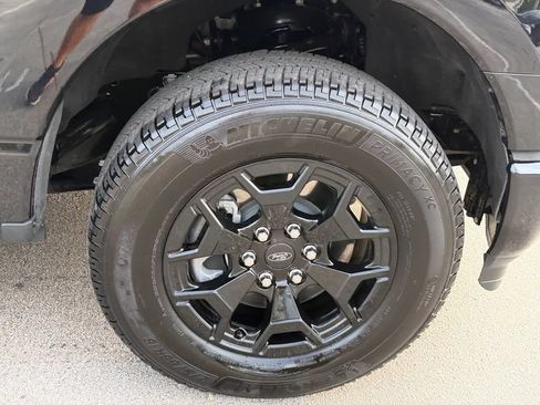 Used 2025 Ford F150 Lightning XLT AWD/4WD image 20