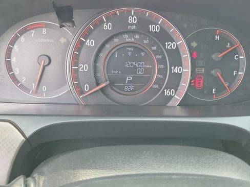 Used 2017 Honda Accord Sport image 12