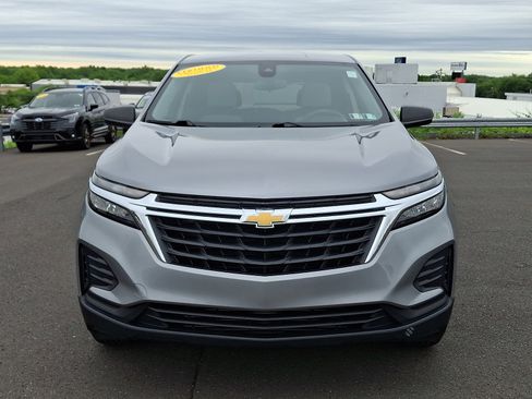 Certified 2024 Chevrolet Equinox LS w/ LS Convenience Package FWD image 2