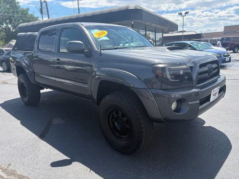 Used 2010 Toyota Tacoma 4x4 Double Cab image 8