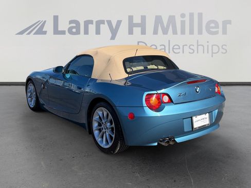 Used 2003 BMW Z4 2.5i image 3