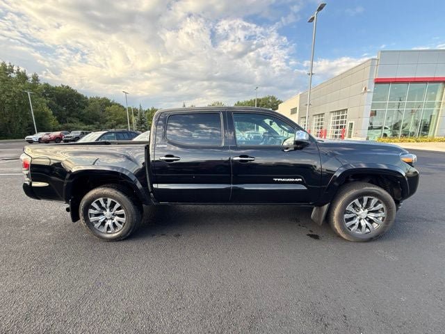 Certified 2020 Toyota Tacoma Limited AWD/4WD image 16