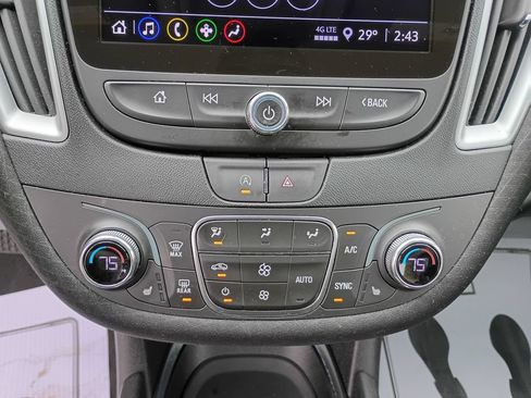 Used 2023 Chevrolet Malibu LT FWD image 29