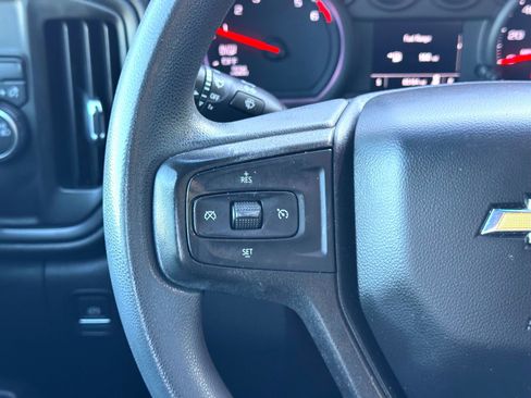 Used 2021 Chevrolet Silverado 1500 Custom image 21