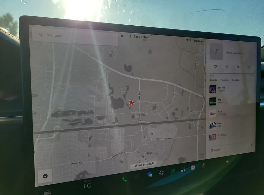 Used 2022 Tesla Model X Plaid AWD/4WD image 4