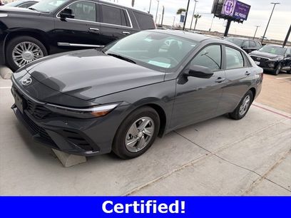 Used 2025 Hyundai Elantra SE