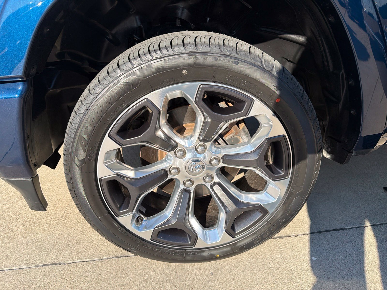 Used 2021 RAM 1500 Limited AWD/4WD image 12
