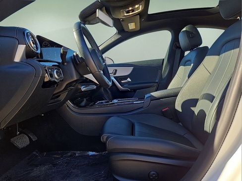 Used 2025 Mercedes-Benz CLA 250 CLA 250 image 22