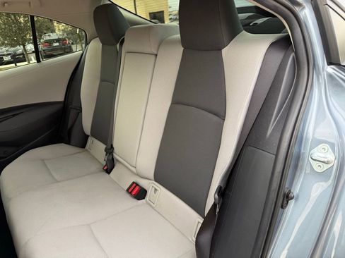 Used 2022 Toyota Corolla LE w/ Carpet Mat Package (TMS) image 21