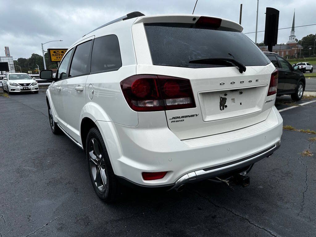 Used 2015 Dodge Journey Crossroad w/ Flexible Seating Group AWD/4WD image 5