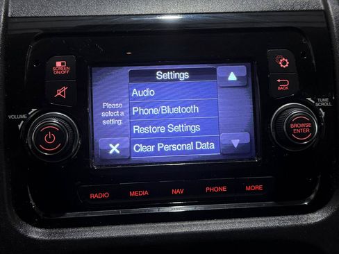 Used 2021 RAM ProMaster 2500 FWD image 11