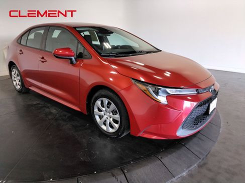 Used 2020 Toyota Corolla LE image 4