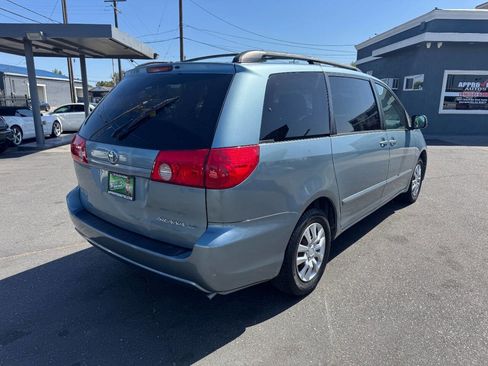 Used 2008 Toyota Sienna LE image 5