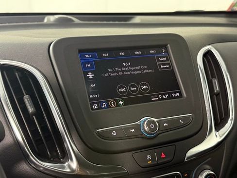 Used 2024 Chevrolet Equinox LT FWD image 20