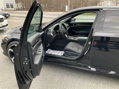 Used 2021 Honda Accord Sport image 21