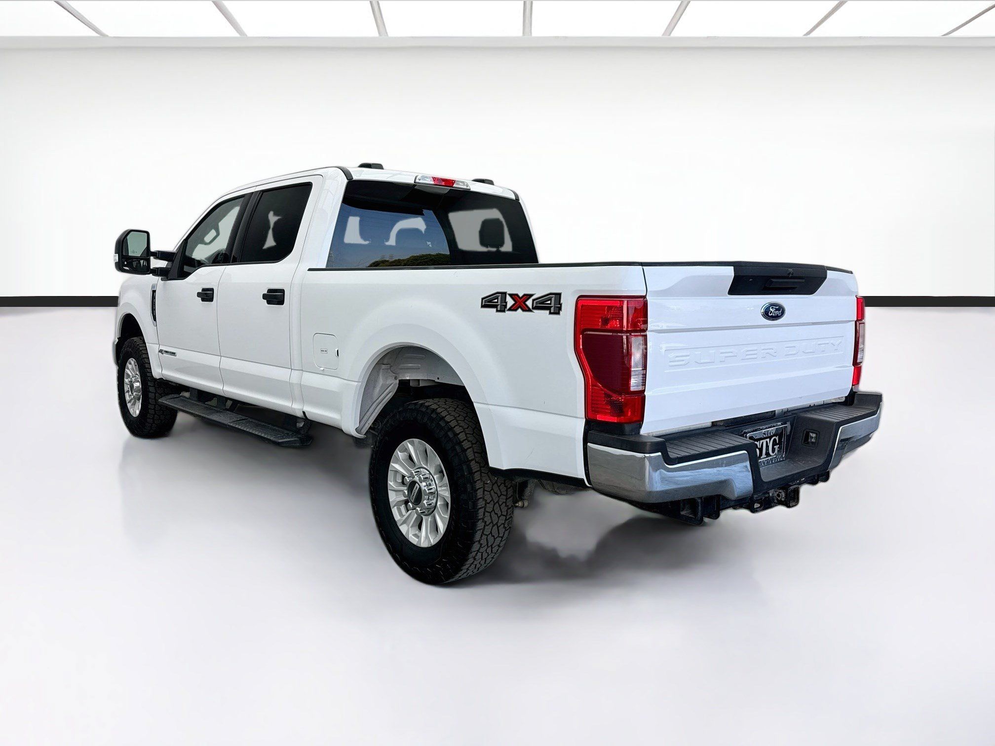 Used 2022 Ford F250 XLT AWD/4WD image 6