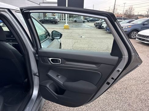 Used 2023 Honda Civic Sport image 13