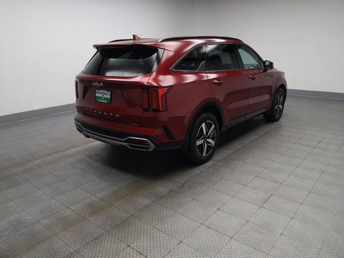 Used 2022 Kia Sorento EX w/ Panoramic Sunroof Package FWD image 10