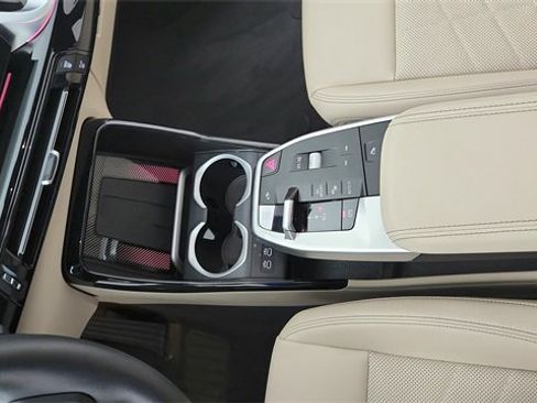 Used 2025 BMW X1 xDrive28i image 21