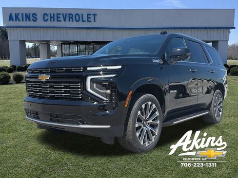 New 2026 Chevrolet Tahoe High Country w/ Sun And Tow Package AWD/4WD image 1