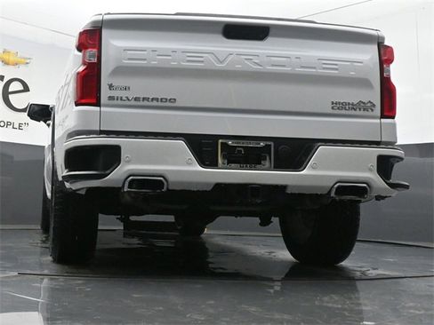 Used 2020 Chevrolet Silverado 1500 High Country w/ Technology Package image 53