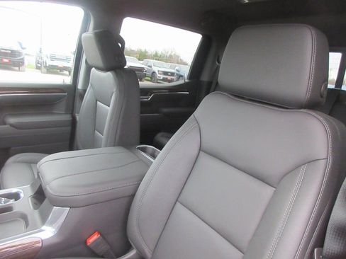 New 2026 GMC Sierra 1500 Elevation w/ Elevation Premium Package AWD/4WD image 14