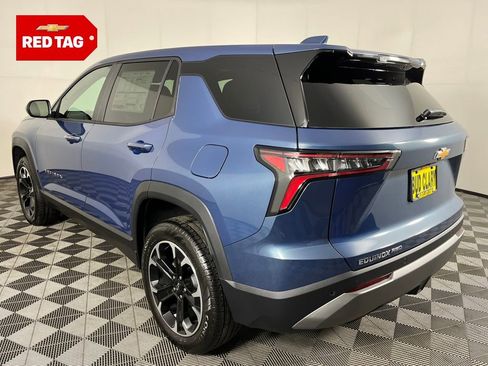 New 2026 Chevrolet Equinox LT image 8