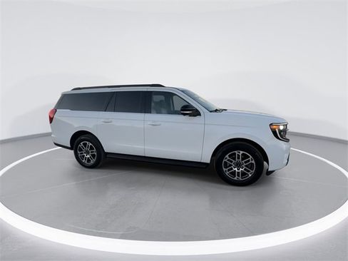 Certified 2025 Ford Expedition Max Active image 13