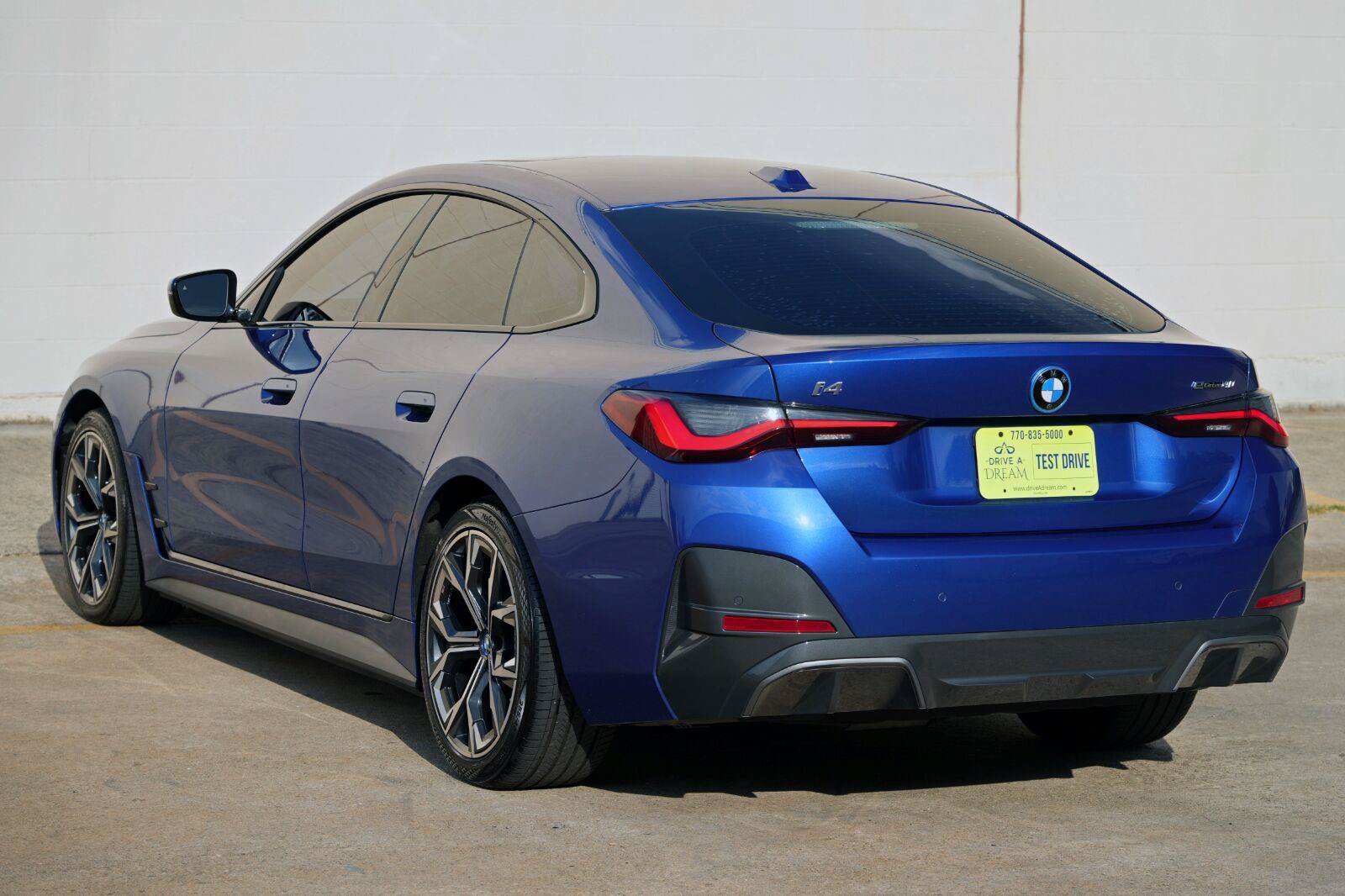 Used 2023 BMW i4 eDrive40 w/ M Sport Package RWD image 53