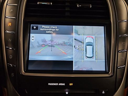 Used 2016 Lincoln MKX Reserve w/ Equipment Group 102A AWD/4WD image 24