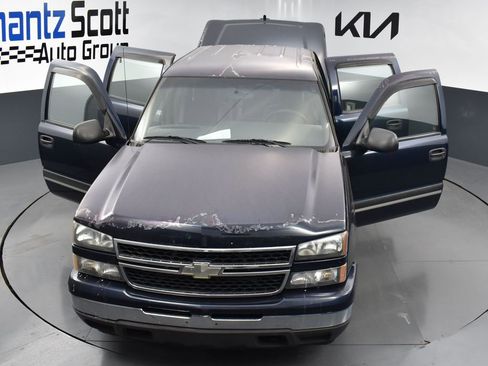 Used 2007 Chevrolet Silverado 1500 LS RWD image 29