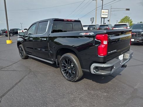 Used 2025 Chevrolet Silverado 1500 LTZ w/ LTZ Premium Package AWD/4WD image 6