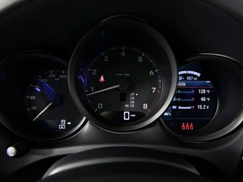 New 2026 Porsche Macan AWD/4WD image 23