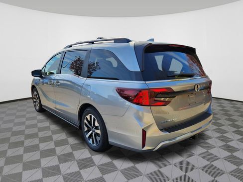 New 2026 Honda Odyssey EX-L image 3