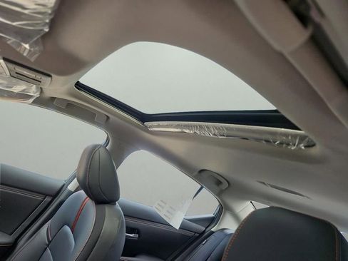 New 2025 Nissan Sentra SR w/ SR Premium Package image 8