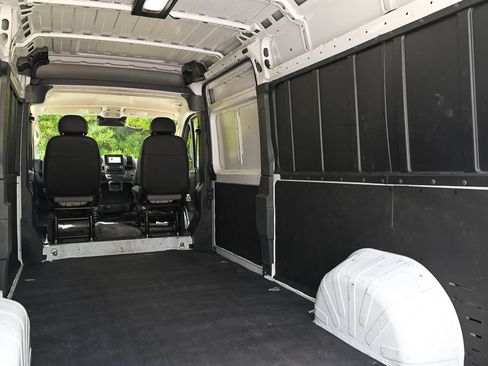 Used 2025 RAM ProMaster 3500 w/ Convenience Group FWD image 23