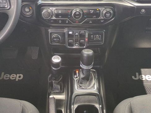 Used 2023 Jeep Wrangler Sport S w/ Sun And Sound Package image 20