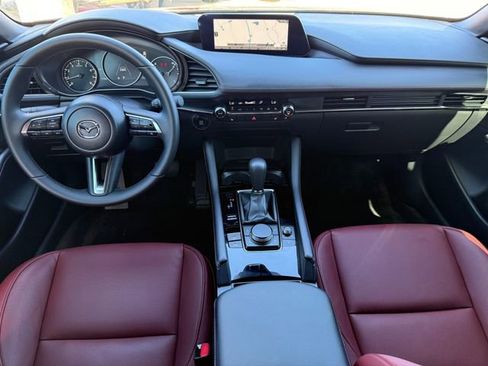 Used 2026 MAZDA MAZDA3 Carbon image 24