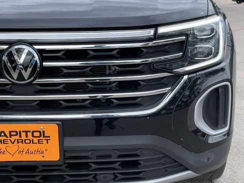 Used 2025 Volkswagen Atlas SE image 7