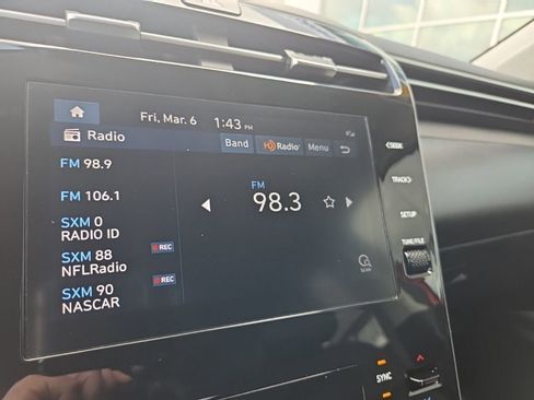 Used 2023 Hyundai Tucson SEL w/ Convenience Package image 44