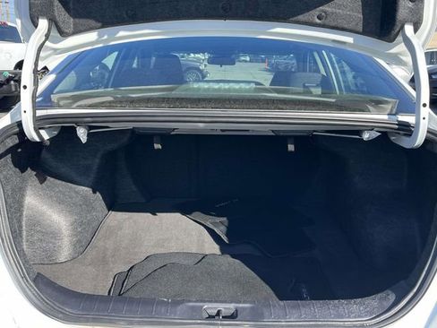 Used 2025 Nissan Altima 2.5 SV image 19