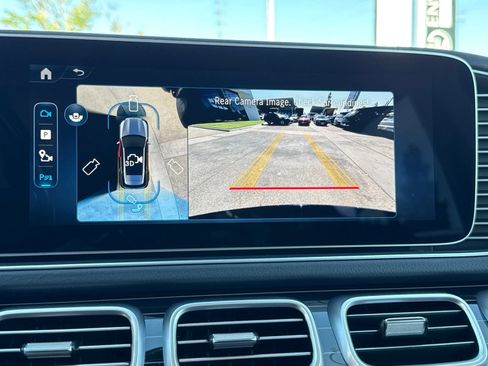 Used 2026 Mercedes-Benz GLE 450 4MATIC image 36
