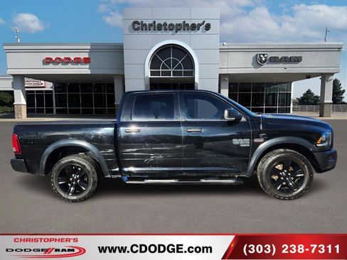 Used 2021 RAM 1500 Classic Warlock w/ Luxury Group image 2