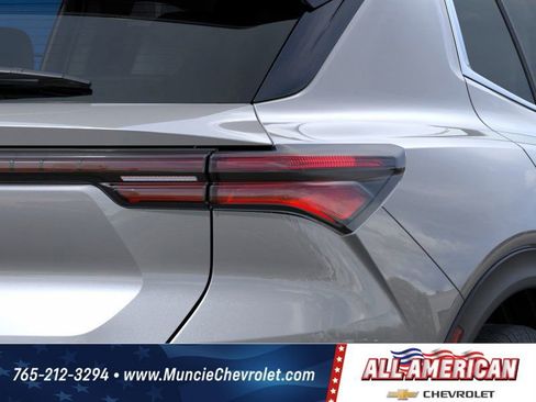 New 2026 Chevrolet Equinox EV LT image 11