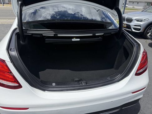 Used 2017 Mercedes-Benz E 300 image 20