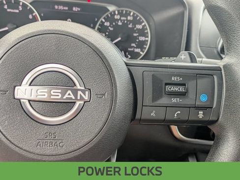 Used 2024 Nissan Rogue SV AWD/4WD image 19