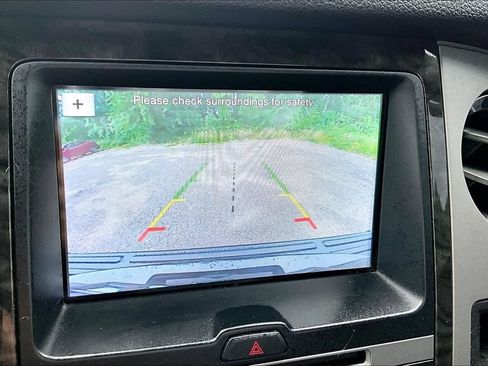 Used 2016 Ford Expedition Limited w/ Equipment Group 301A AWD/4WD image 20