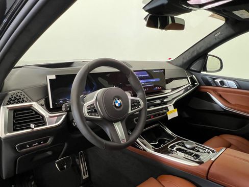 New 2026 BMW X7 xDrive40i w/ M Sport Package image 4
