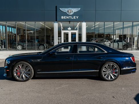 Used 2025 Bentley Flying Spur Speed image 5